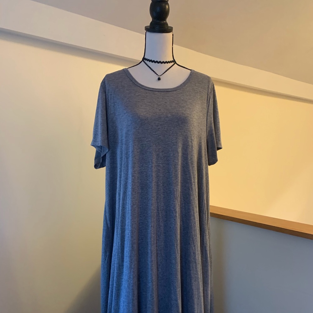 NWOT LuLaRoe Carly Dress !!!